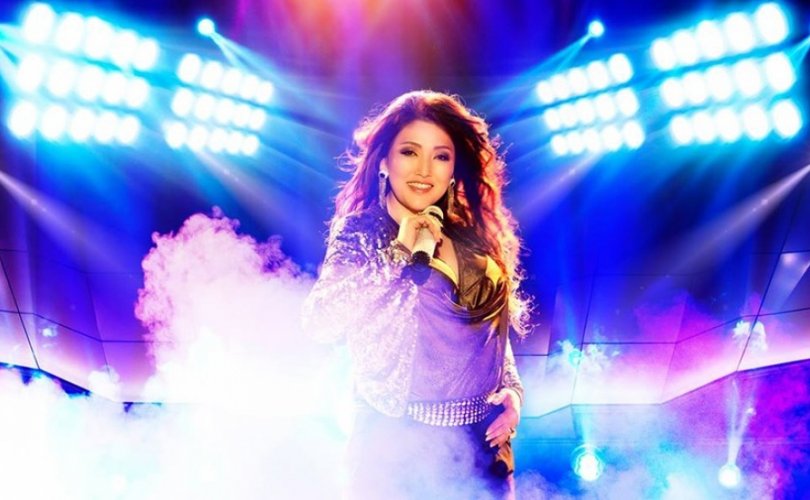 МУГЖ Б.Сарантуяа 16 ширхэг тасалбар зарагдсан гэж үзэгчдээ голон Вена хот дахь тоглолтоосоо зугтсан уу?