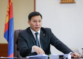 Т.Мөнхсайхан: Эмч сувилагч нарын гарт олгогдох цалин дунджаар 2.2 дахин өссөн