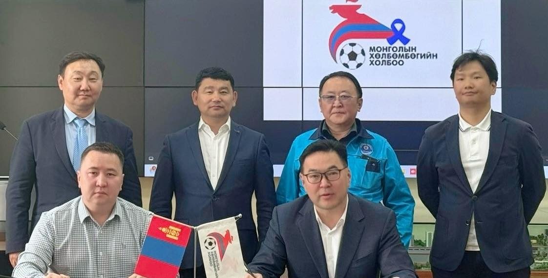 Монголын Хөлбөмбөгийн Холбоо болон Монголын барилгачдын “Golden city” FC клуб санамж бичигт гарын үсэг зурлаа