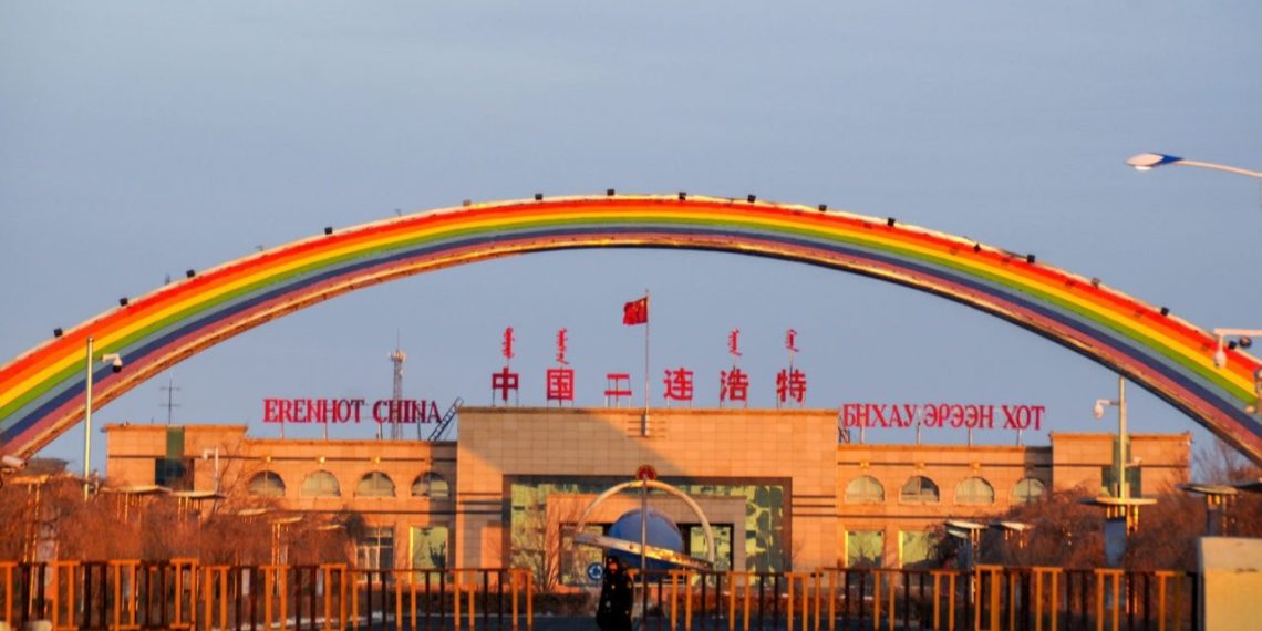 СЭРЭМЖЛҮҮЛЭГ: Эрээн хотод хоёр монгол эмэгтэй согтуугаар нэгнээ хөнөөжээ