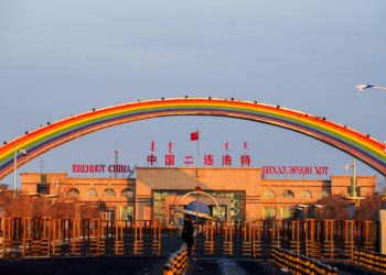 СЭРЭМЖЛҮҮЛЭГ: Эрээн хотод хоёр монгол эмэгтэй согтуугаар нэгнээ хөнөөжээ