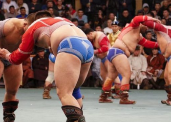 Гуравдугаар сарын бөхийн барилдааны хуваарь