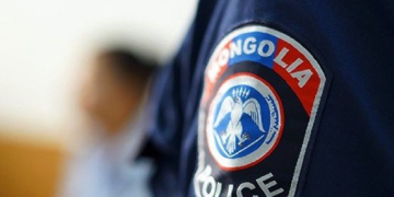 Сураггүй болсон 6 настай ихрүүд сумын төвөөс 8 км зайд унтаж байсныг эсэн мэнд олжээ