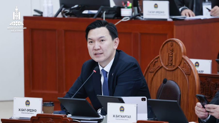 Шинээр байгуулагдах Засгийн газар дөрвөн дэд сайдтай байна гэв