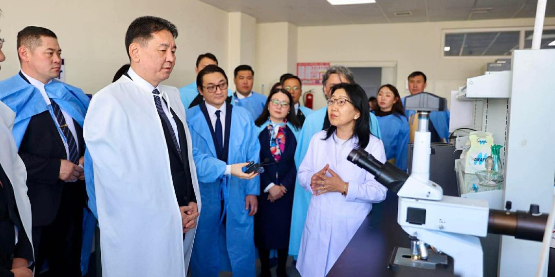 Хүнсний эрдэм шинжилгээ, судалгааны хүрээлэнг шаардагдах төсөв, зориулалтын байраар хангана