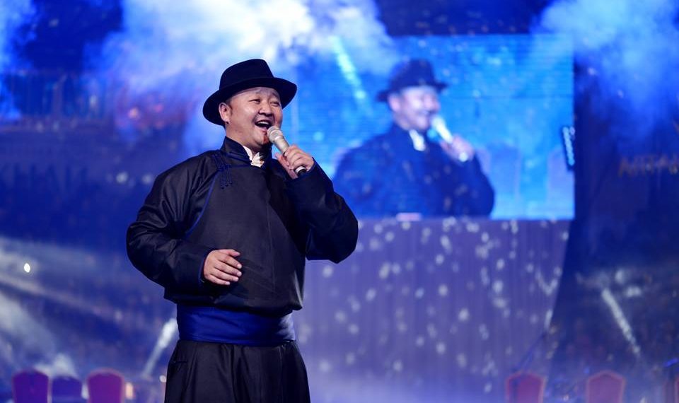 “Gen Z” үеийнхний сонсох дуртай дуучин Л.Болдбаатар энэ зун “Цэнгэлдэх хүрээлэн”-д тоглолтоо хийхээр болжээ