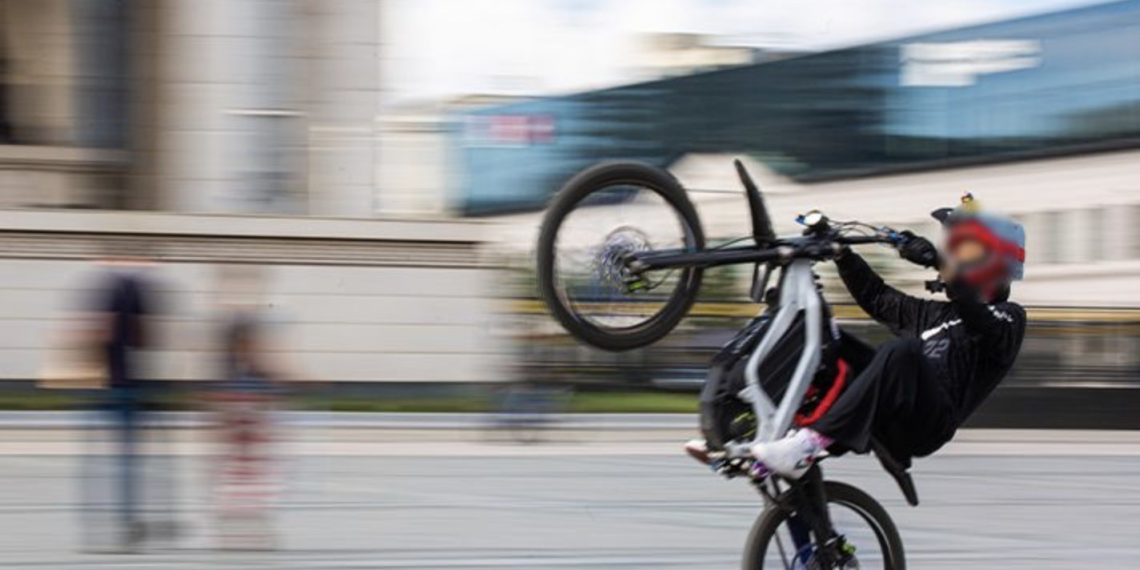 Өнгөрсөн онд суррон унаж явсан 32 хүүхэд эрүүл мэндээрээ хохирчээ