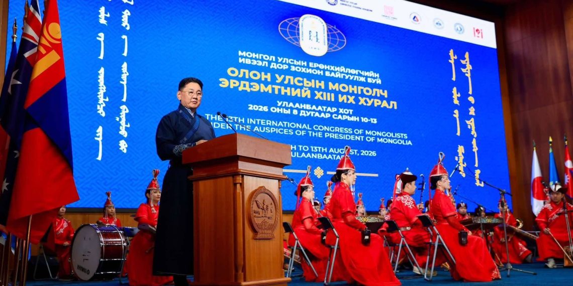 У.Хүрэлсүх: Монгол судлаачдын залгамж холбоог бэхжүүлэхэд онцгой анхаарах шаардлагатай